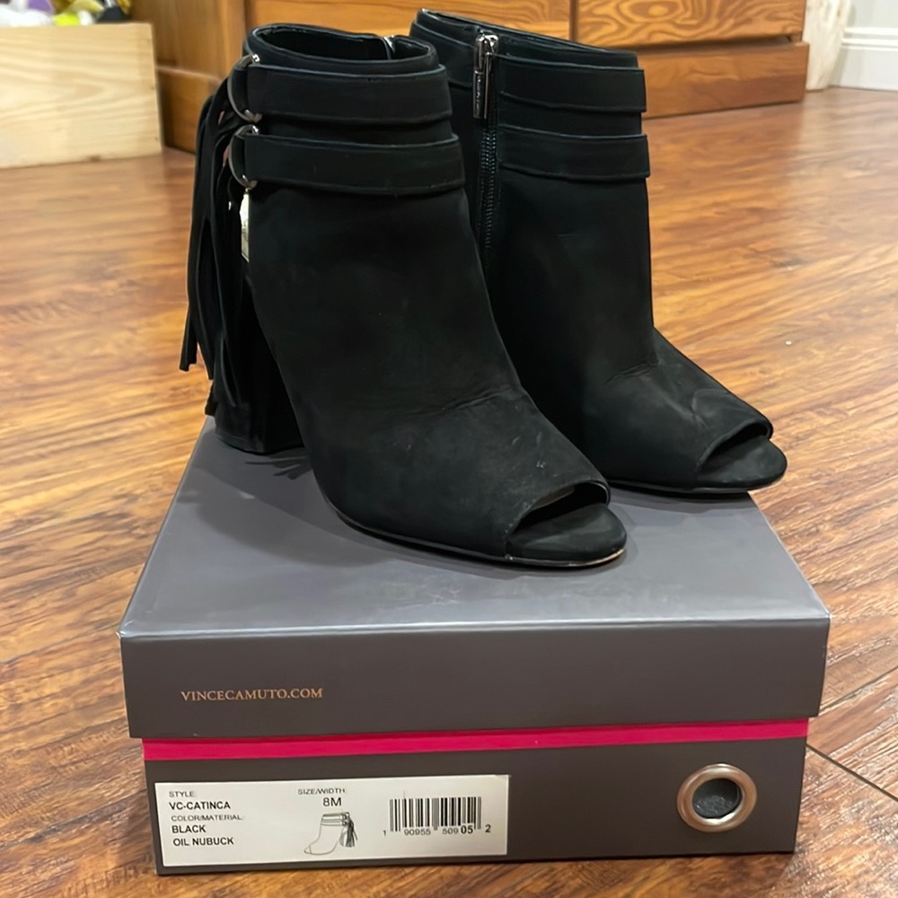 Vince Camuto Catinca Black tassel open toe booties size 8